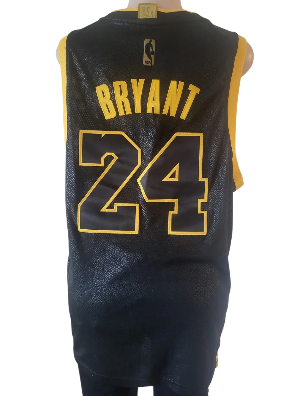 Nike Kobe Bryant Commemorative SnakeSkin Jersey Golden Edition